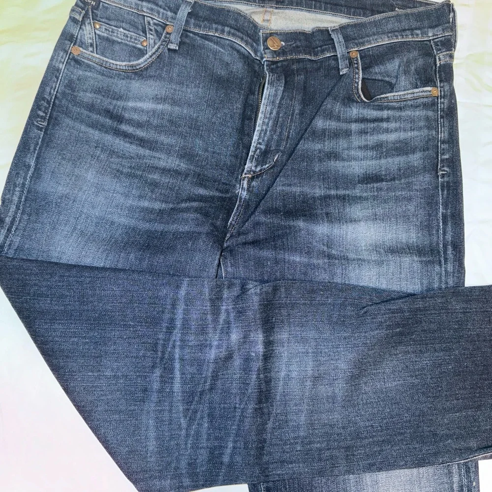 Citizen of Humanity - Picture 2 of 4